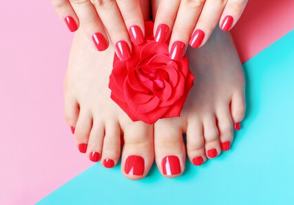 result_result_female-hands-with-manicure-and-feet-with-pedicure-2025-01-10-11-10-24-utc